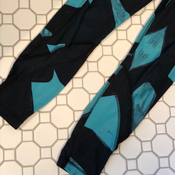 Lululemon Leggings - Picture 5 of 7